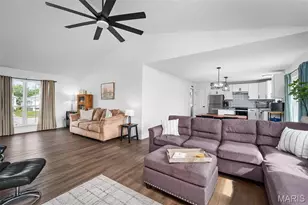 4 Royallbend Ct, O'Fallon, MO 63368 - Photo 11
