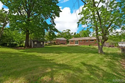 620 Fox Creek Court, Saint Louis, MO 63126 - Photo 31