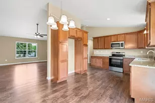 10454 Fairway Dr, Foristell, MO 63348 - Photo 11