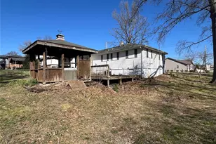 2806 Yaeger Rd, Saint Louis, MO 63129 - Photo 13
