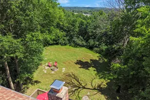 5851 Mango Dr, Saint Louis, MO 63129 - Photo 3