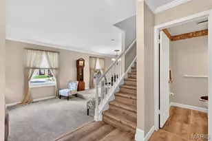 5851 Mango Dr, Saint Louis, MO 63129 - Photo 11