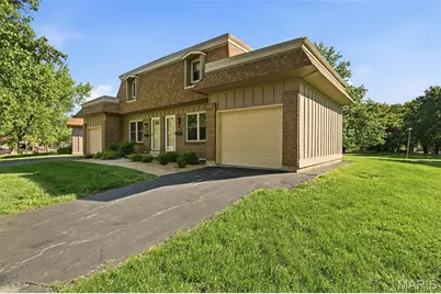 2350 Charlemagne Drive, Maryland Heights, MO 63043 - Photo 21