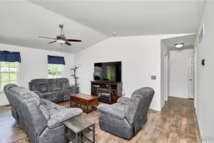 121 Arundel Dr, Troy, MO 63379 - Photo 5