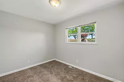 220 Francisca Drive, Florissant, MO 63031 - Photo 11