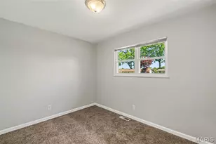 220 Francisca Dr, Florissant, MO 63031 - Photo 11