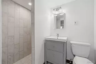 7100 Amherst Ave, University City, MO 63130 - Photo 45