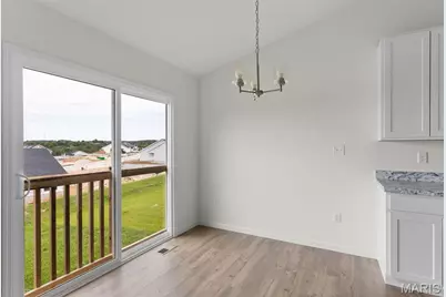 1565 Salerno Drive, Saint Louis, MO 63133 - Photo 11