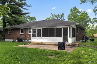 1001 Olympia Drive, Saint Louis, MO 63135 - Photo 7