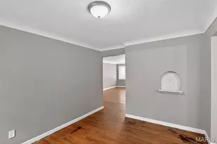 1001 Olympia Dr, Saint Louis, MO 63135 - Photo 11