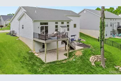 1010 Timber Bluff Drive, Wentzville, MO 63385 - Photo 39