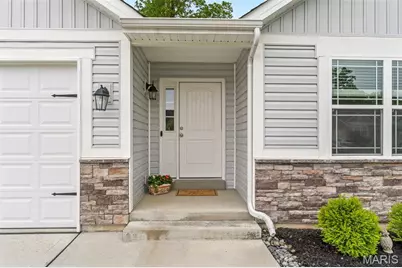 1010 Timber Bluff Drive, Wentzville, MO 63385 - Photo 35