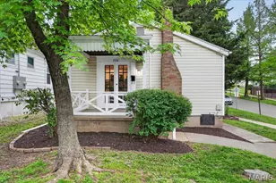7574 Ellis Ave, Maplewood, MO 63143 - Photo 1
