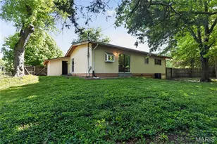 1190 Cheyenne Dr, Saint Louis, MO 63033 - Photo 3