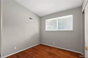 1190 Cheyenne Dr, Saint Louis, MO 63033 - Photo 13