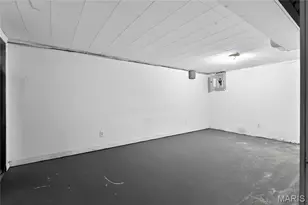 1190 Cheyenne Dr, Saint Louis, MO 63033 - Photo 27