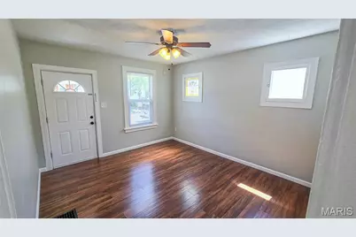 4706 Tesson Street, Saint Louis, MO 63116 - Photo 5