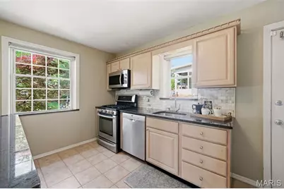 2926 Wingate Court, Saint Louis, MO 63119 - Photo 11