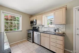 2926 Wingate Ct, Saint Louis, MO 63119 - Photo 11