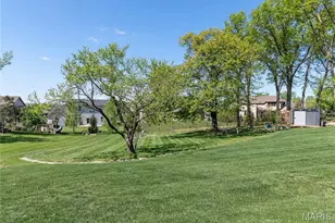 10010 Schuessler Rd, Saint Louis, MO 63128 - Photo 43