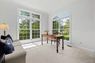 3 Longrove Ln, Des Peres, MO 63131 - Photo 7