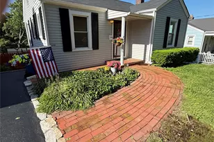 9930 Carlyle Ave, Overland, MO 63114 - Photo 3