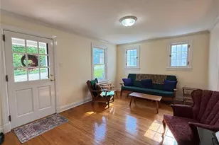 9930 Carlyle Ave, Overland, MO 63114 - Photo 5