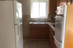 8412 Winzenburg Dr, Richmond Heights, MO 63117 - Photo 7