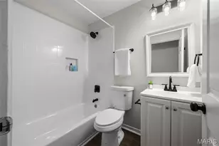 1646 Pepperwood Dr, Saint Louis, MO 63146 - Photo 29