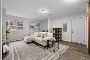 1646 Pepperwood Dr, Saint Louis, MO 63146 - Photo 15
