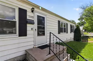 1132 Darr Dr, Saint Louis, MO 63137 - Photo 3