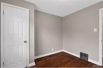 1132 Darr Drive, Saint Louis, MO 63137 - Photo 17