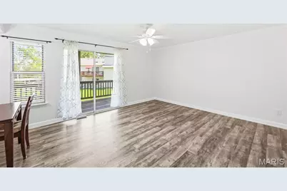 810 Sugar Valley Court, Saint Peters, MO 63376 - Photo 5