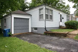 7716 Brocton Ct, Saint Louis, MO 63121 - Photo 3