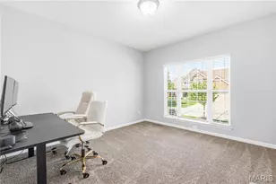 3126 Brook Hollow Dr, O'Fallon, MO 63366 - Photo 5