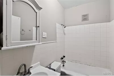 2313 Elco Avenue, Saint Louis, MO 63114 - Photo 23
