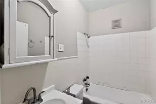 2313 Elco Ave, Saint Louis, MO 63114 - Photo 23