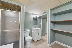 1150 Charbonnier Rd, Florissant, MO 63031 - Photo 21