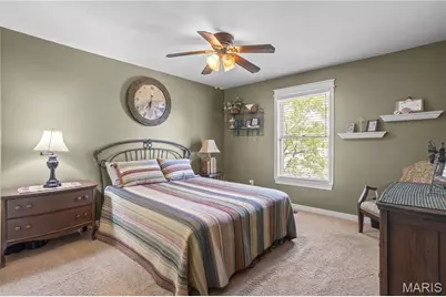 5627 Wieland Drive, Saint Louis, MO 63128 - Photo 17
