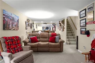 5627 Wieland Dr, Saint Louis, MO 63128 - Photo 27