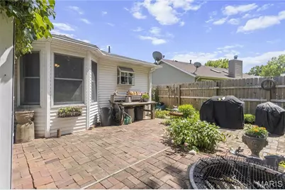 5627 Wieland Drive, Saint Louis, MO 63128 - Photo 37