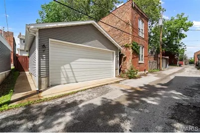 2112 S 11th Street, Saint Louis, MO 63104 - Photo 35