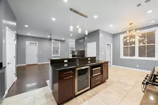 2112 S 11th St, Saint Louis, MO 63104 - Photo 7