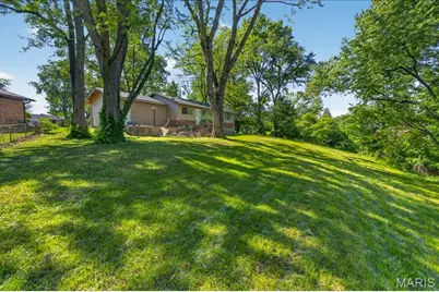 4 Cameo Court, Florissant, MO 63033 - Photo 31
