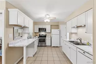 32 Normandy Dr, Lake Saint Louis, MO 63367 - Photo 11