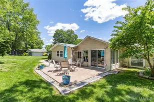 32 Normandy Dr, Lake Saint Louis, MO 63367 - Photo 7