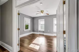1216 N 5th St, Saint Charles, MO 63301 - Photo 23