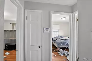 1941 Farrell Dr, Saint Louis, MO 63133 - Photo 9