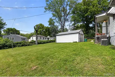 1941 Farrell Drive, Saint Louis, MO 63133 - Photo 7
