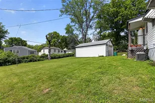 1941 Farrell Dr, Saint Louis, MO 63133 - Photo 7